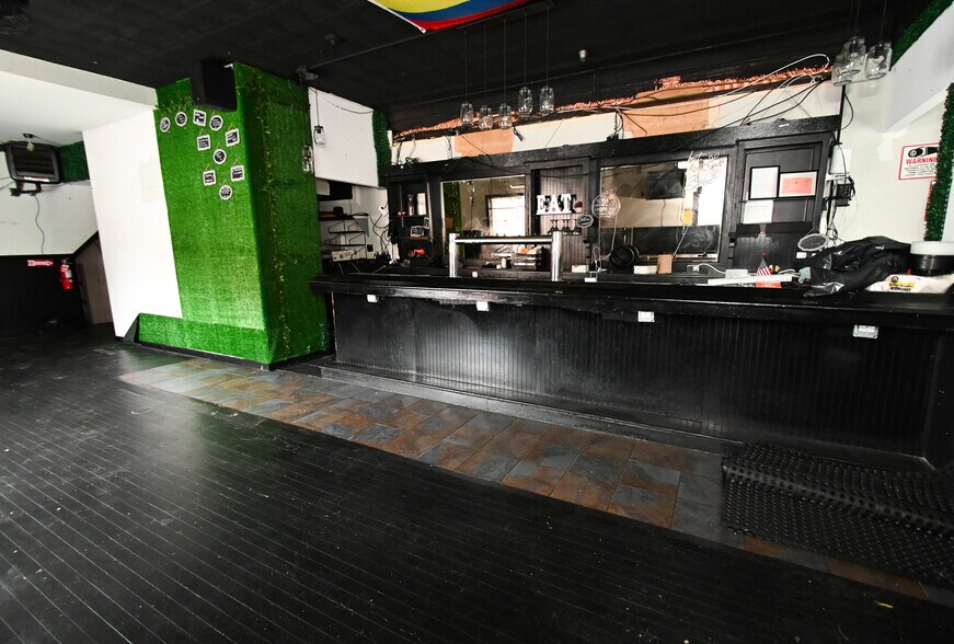 More Photos Of 901 College Point Blvd, Flushing Storefront Retail Residential For Sale