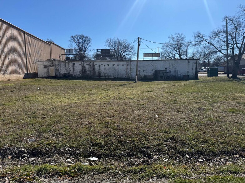 More Photos Of 504-508 Jefferson Blvd, Birmingham Freestanding For Lease