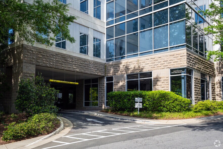 More Photos Of 4414 Lake Boone Trl, Raleigh Medical For Lease