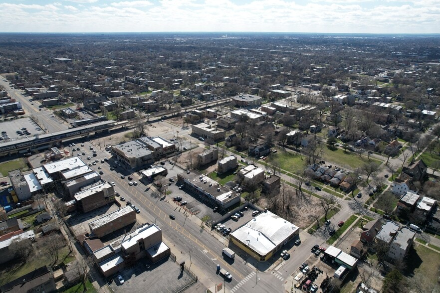 More Photos Of 6230 S Ashland Ave, Chicago Storefront Retail Office For Lease