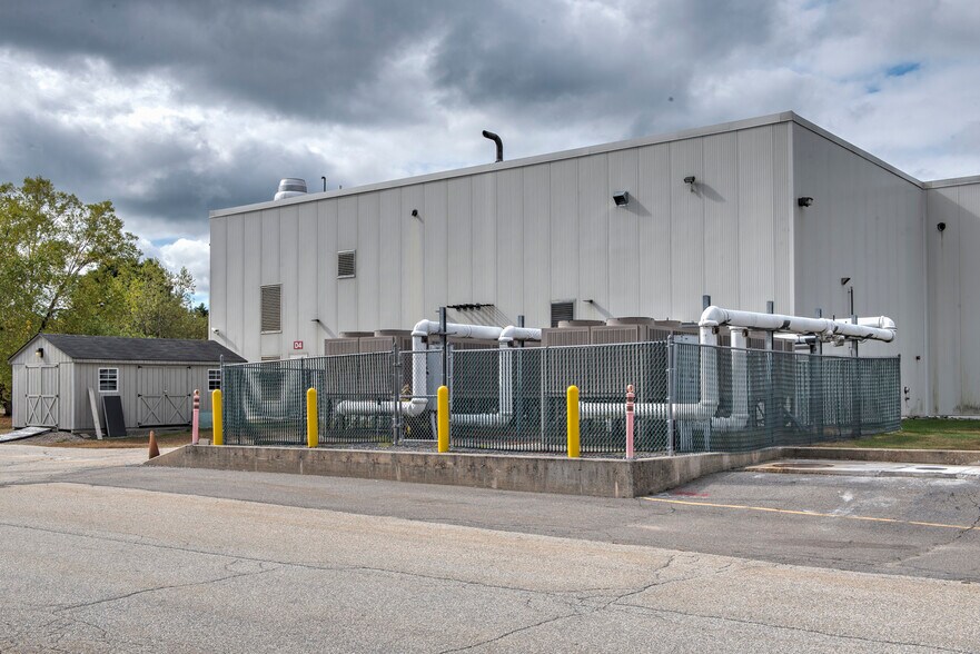 More Photos Of 10 Bowman Dr, Keene Warehouse For Sale