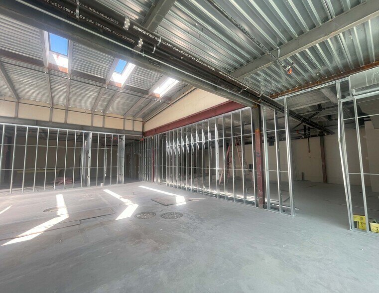 More Photos Of 201 S Las Vegas Blvd, Las Vegas Office For Lease