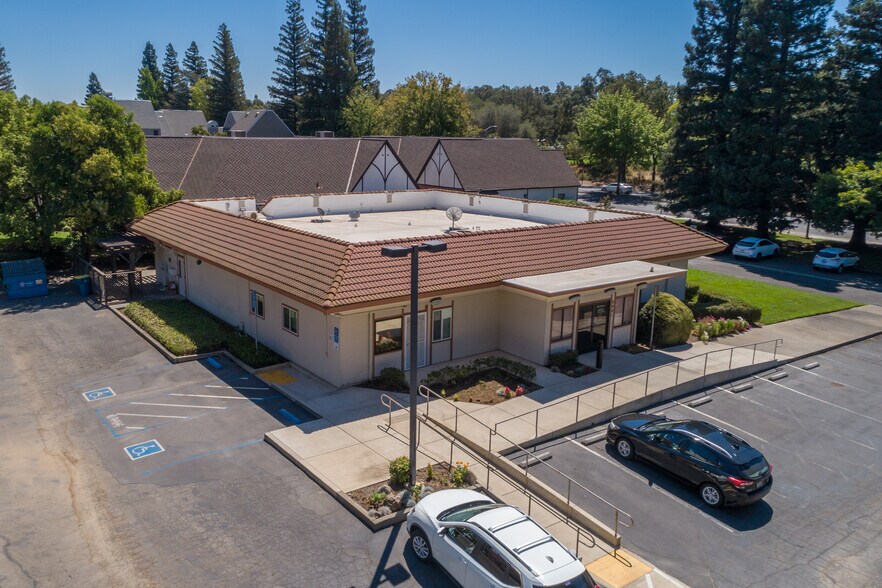 More Photos Of 8001 Madison Ave, Citrus Heights Medical For Sale