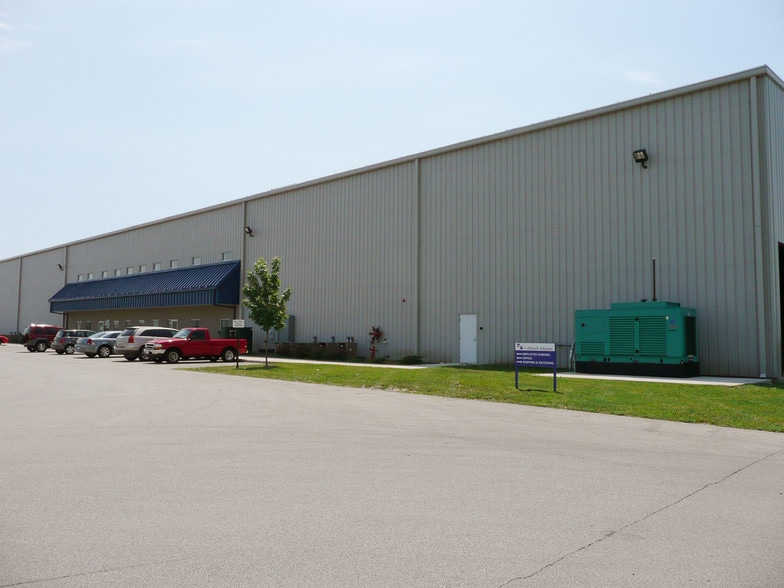 More Photos Of 1805 Industrial Ct, Belvidere Warehouse For Lease