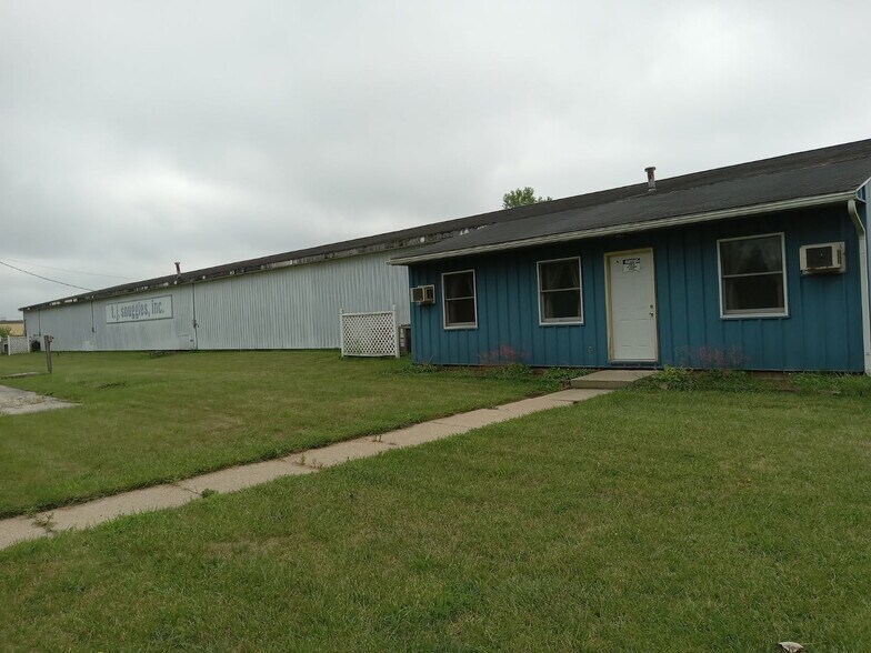 Primary Photo Of 1851 Dogwood Rd, Bremen Manufacturing For Sale