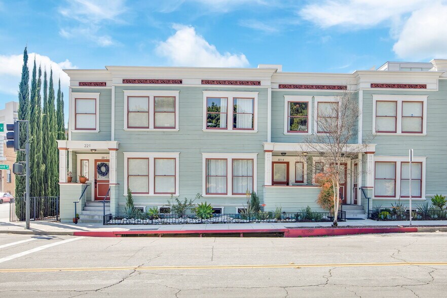 More Photos Of 221 Raymond Ave, Pasadena Apartments For Sale