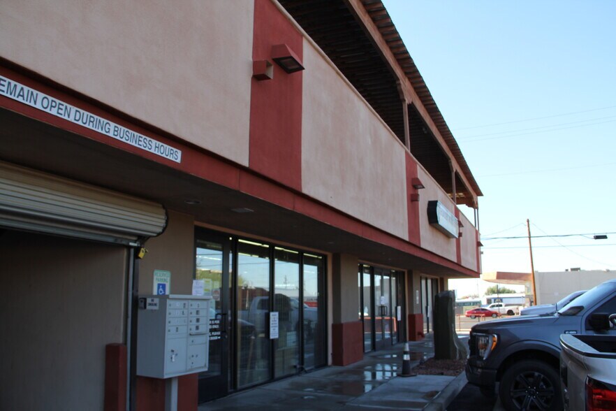 More Photos Of 2114 W Apache Trl, Apache Junction Storefront Retail Office For Lease