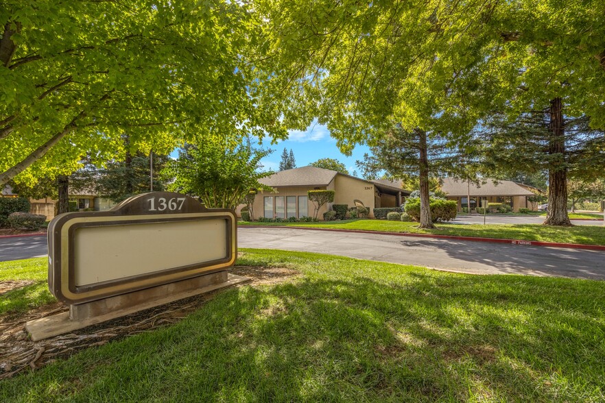 Primary Photo Of 1367 E Lassen Ave, Chico Office For Sale