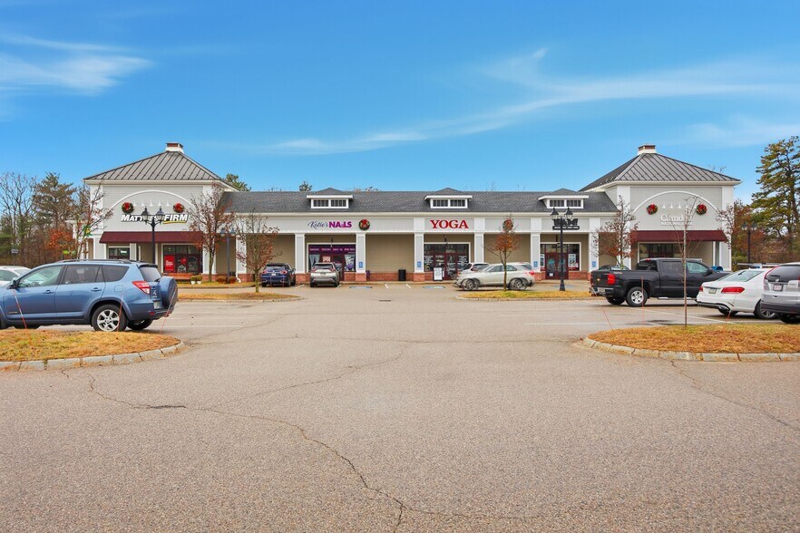 More Photos Of 1500 White Mountain Hwy, North Conway Storefront For Lease