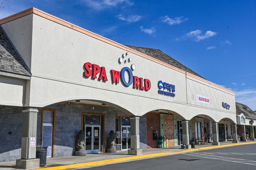 More Photos Of 13810-13860 Braddock Rd, Centreville Unknown For Lease
