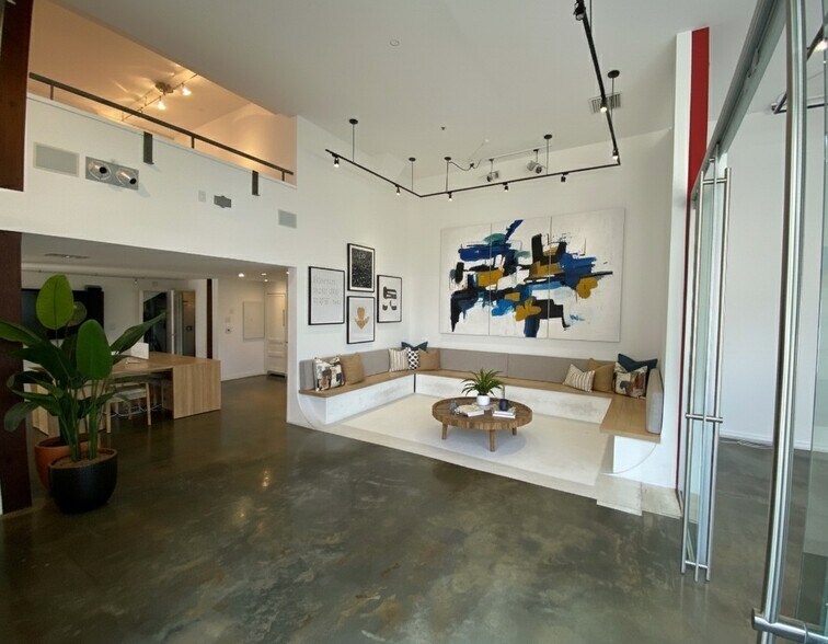 More Photos Of 608-610 Main St, Venice Loft Creative Space For Sale