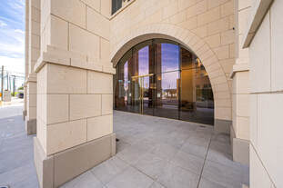 More Photos Of 1900 Broadway St, San Antonio Office For Lease