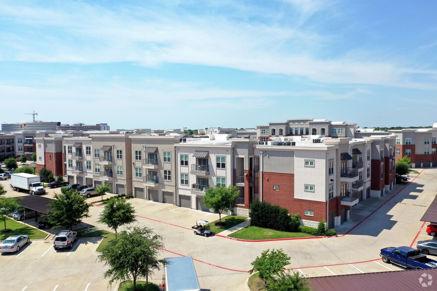 More Photos Of 380 Vista Court Dr, Plano Apartments For Lease