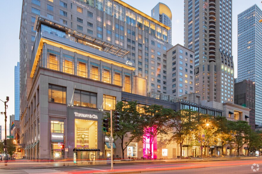 More Photos Of 730-750 N Michigan Ave, Chicago Freestanding For Lease
