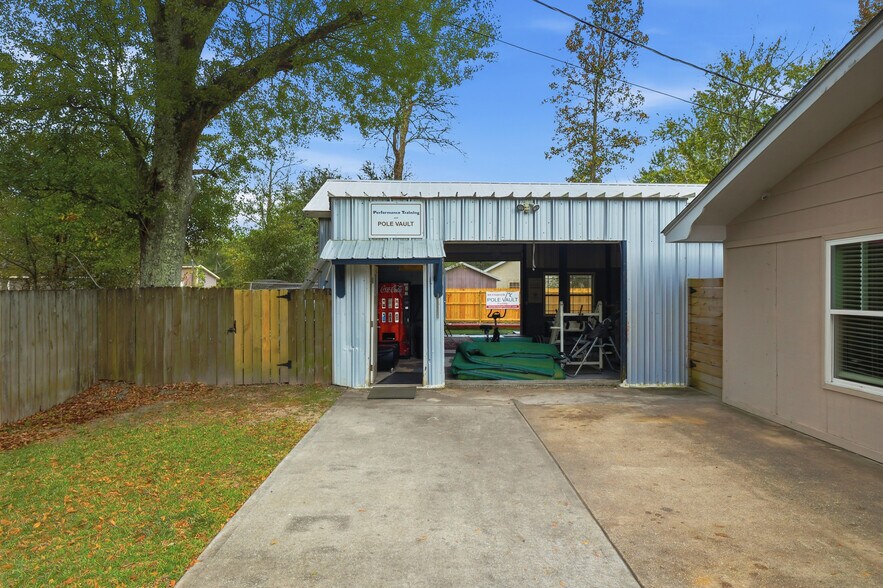 More Photos Of 14309 Stenum St, Biloxi Flex For Sale