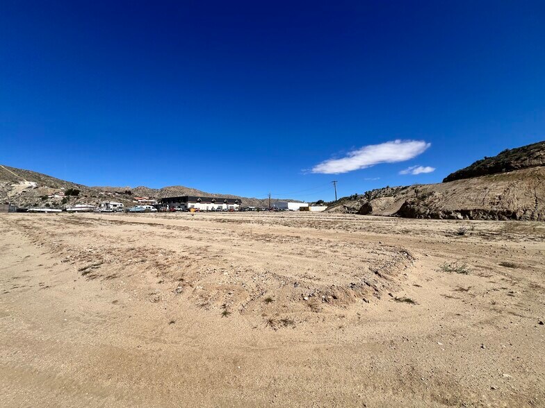 More Photos Of 7886 Shafter Ave, Yucca Valley Self Storage For Sale