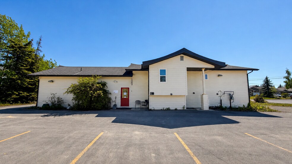 More Photos Of 198 W Marydale Ave, Soldotna Medical For Sale