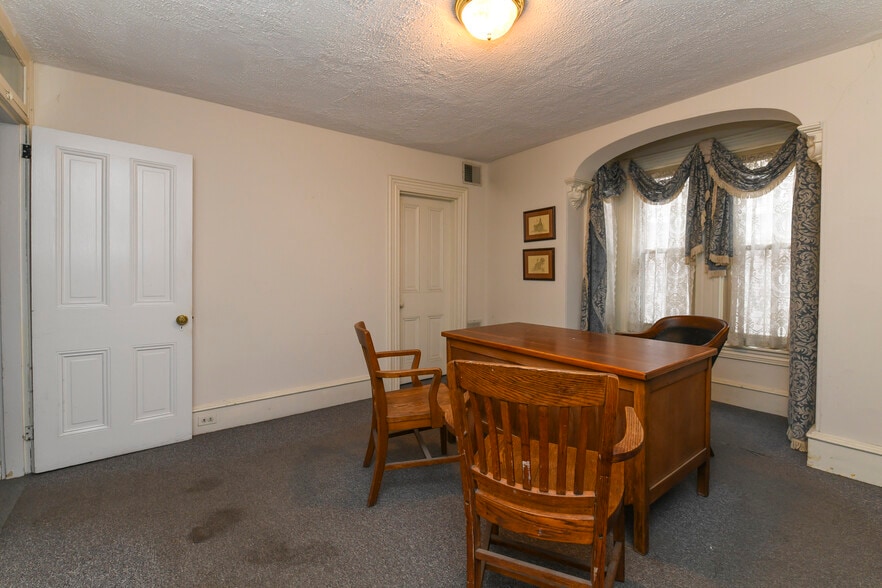 More Photos Of 71 Cooper St, Woodbury Office Residential For Sale