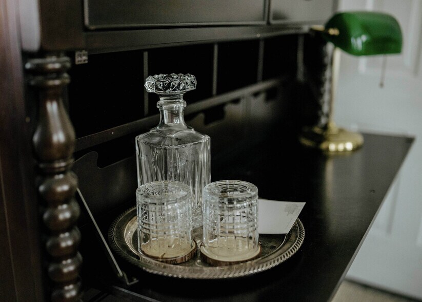 More Photos Of 477 W First St, Blue Ridge Hospitality For Sale