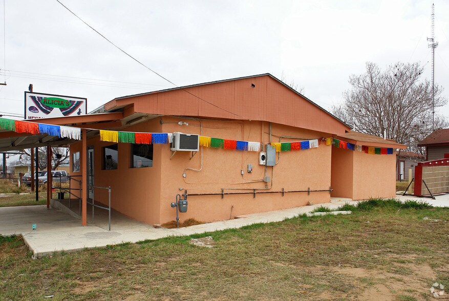 More Photos Of 1710 Second St, Pleasanton Restaurant For Lease