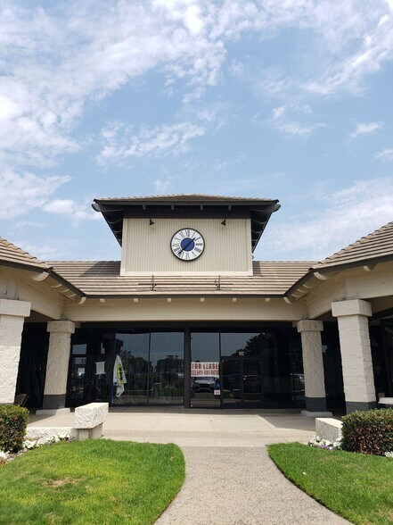 More Photos Of 1404-1460 E Grand Ave, Arroyo Grande Storefront For Sale