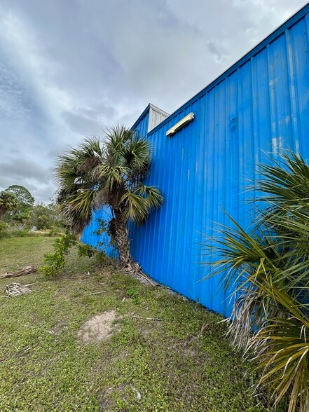 More Photos Of 11155-11155 Tamiami Trl S, North Port Warehouse For Sale