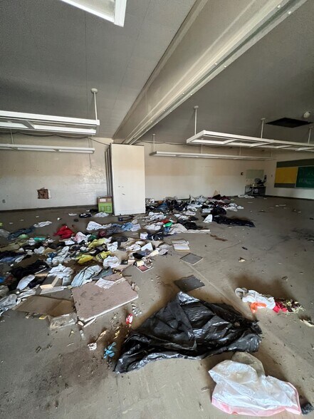More Photos Of 401 S 3rd St, Blythe Religious Facility For Sale