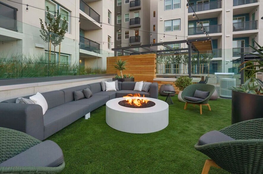More Photos Of 1910 N Main St, Walnut Creek Apartments For Lease
