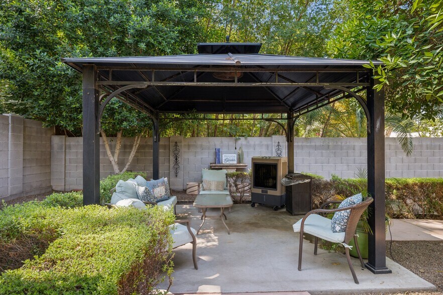 More Photos Of 3827 E Oak St, Phoenix Assisted Living For Sale