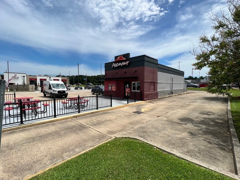 Primary Photo Of 103 Market Pl, Richland Restaurant For Lease