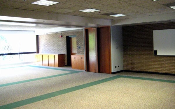 More Photos Of 815 14th St SW, Loveland Flex For Lease