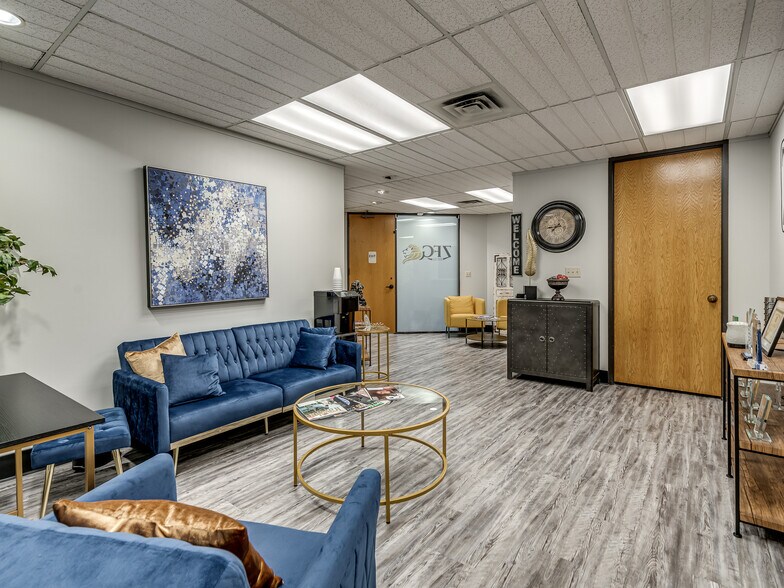 More Photos Of 4520 S Harvard Ave, Tulsa Medical For Sale