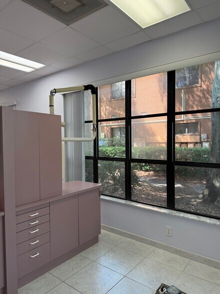 More Photos Of 3830 Tampa Rd, Palm Harbor Medical For Sale