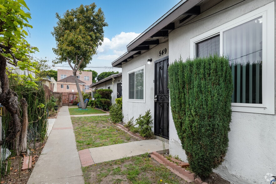 More Photos Of 549 S Mathews St, Los Angeles Apartments For Sale