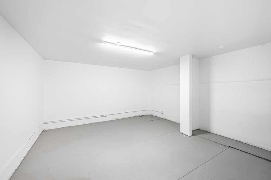 More Photos Of 11300-11320 W Pico Blvd, Los Angeles Storefront For Lease