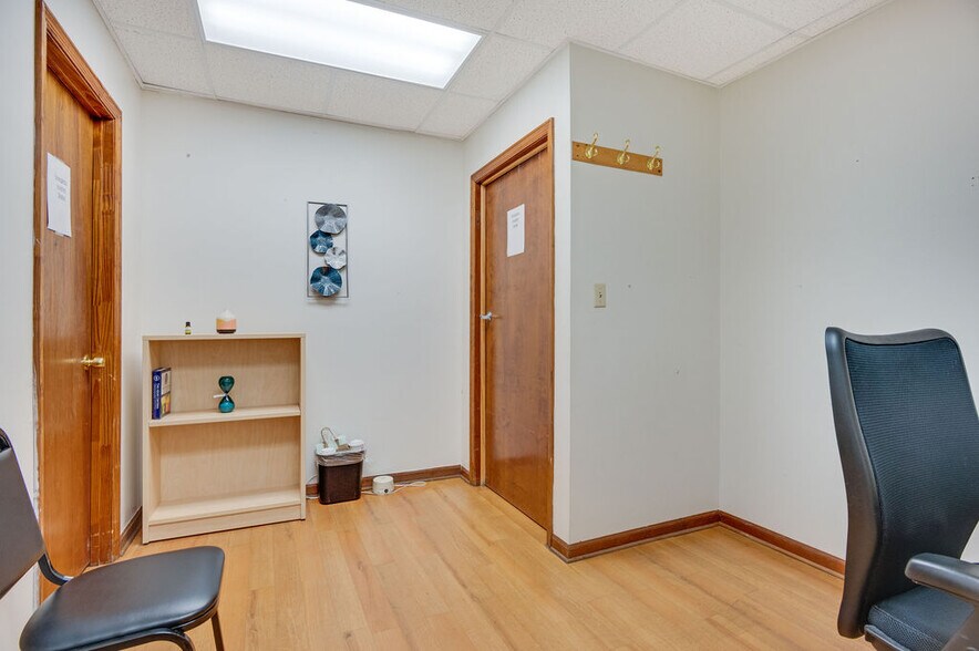 More Photos Of 231 Memorial Dr, Jacksonville Medical For Sale