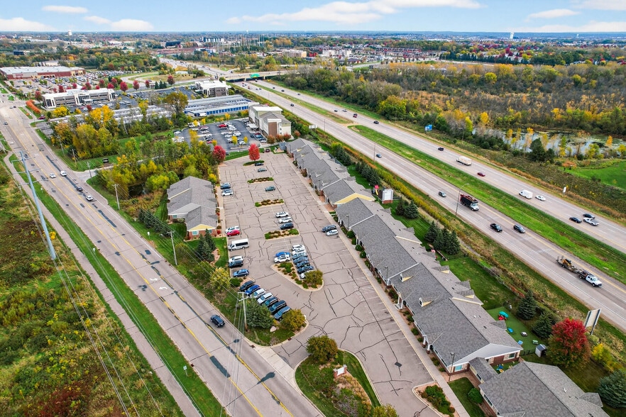 More Photos Of 1063-1123 Weir Dr, Woodbury Medical For Sale