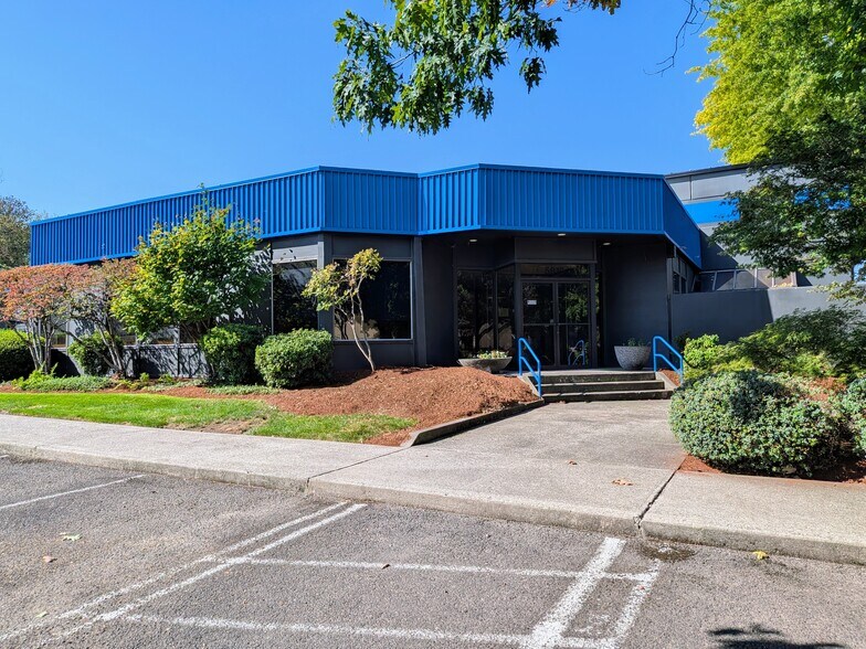 More Photos Of 5810 NE Skyport Way, Portland Manufacturing For Sale
