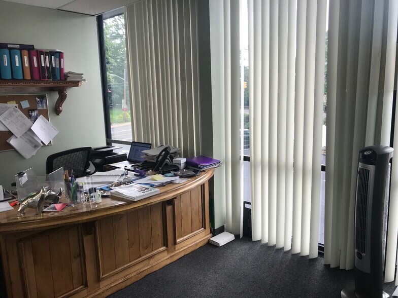More Photos Of 545 Island Rd, Ramsey Medical For Lease