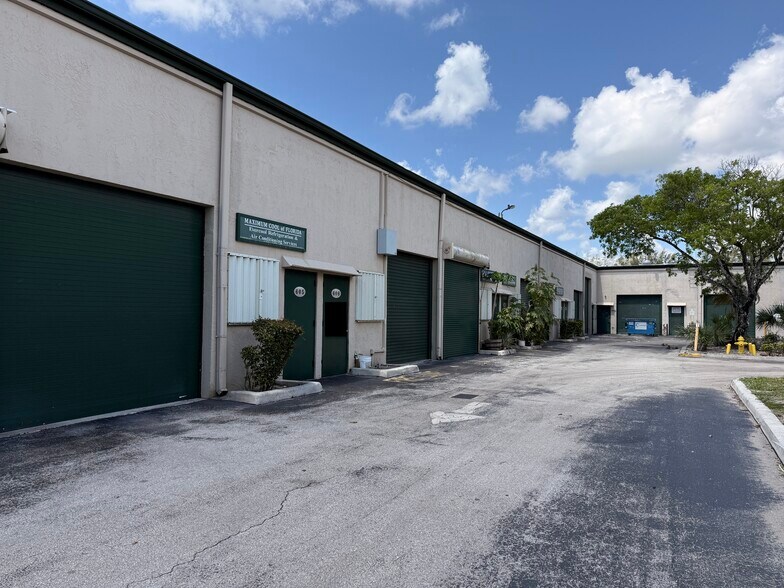 More Photos Of 1791 Blount Rd, Pompano Beach Warehouse For Sale