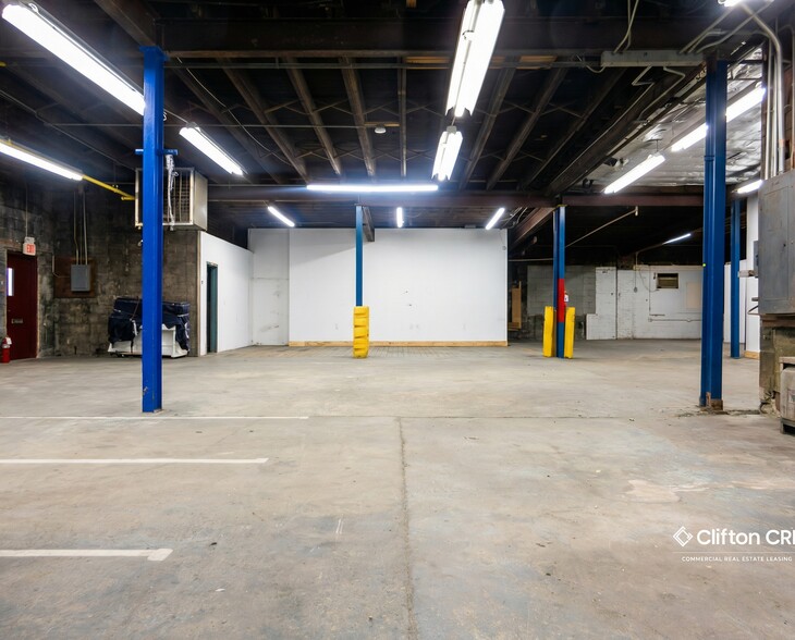 More Photos Of 83 Roosevelt Ave, Belleville Manufacturing For Lease