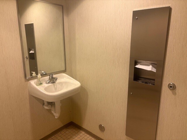 More Photos Of 1515 Gunbarrel Rd, Chattanooga Medical For Lease