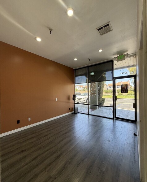 More Photos Of 20740-20750 Carrey Rd, Walnut Warehouse For Lease
