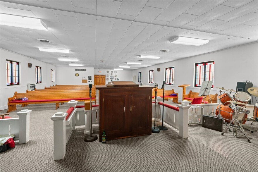 More Photos Of 123 Bethel Church Rd NE, Dalton Religious Facility For Sale