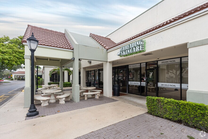 More Photos Of 10299-10391 Royal Palm Blvd, Coral Springs Unknown For Lease