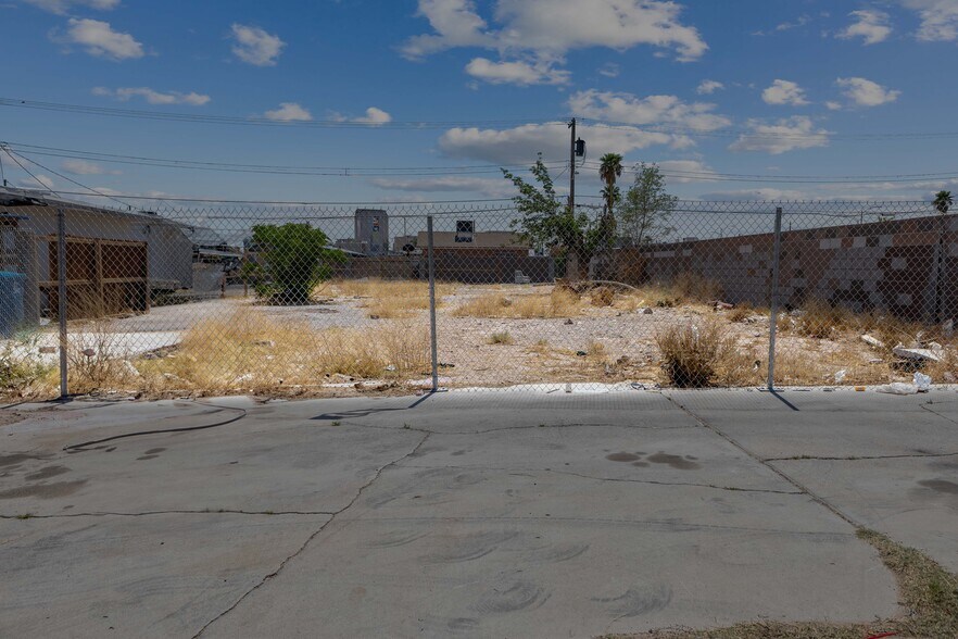 More Photos Of 407 Harrison Ave, Las Vegas Land For Sale