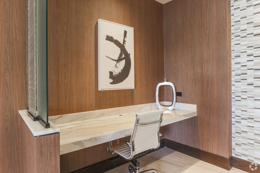 More Photos Of 2450 Valdez St, Oakland Apartments For Lease