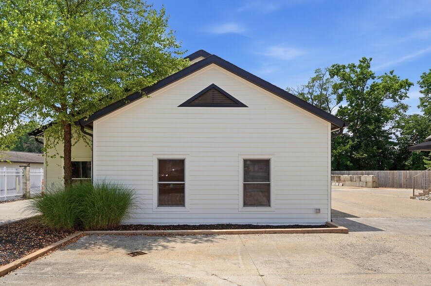 More Photos Of 8177 S Route 48, Maineville Office For Sale