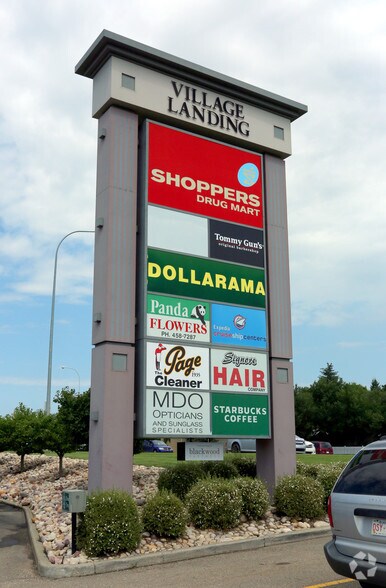 More Photos Of 140 St Albert Trl, St. Albert Freestanding For Lease
