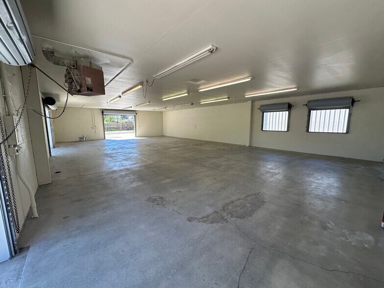 More Photos Of 80 Barham Ave, Santa Rosa Warehouse For Sale